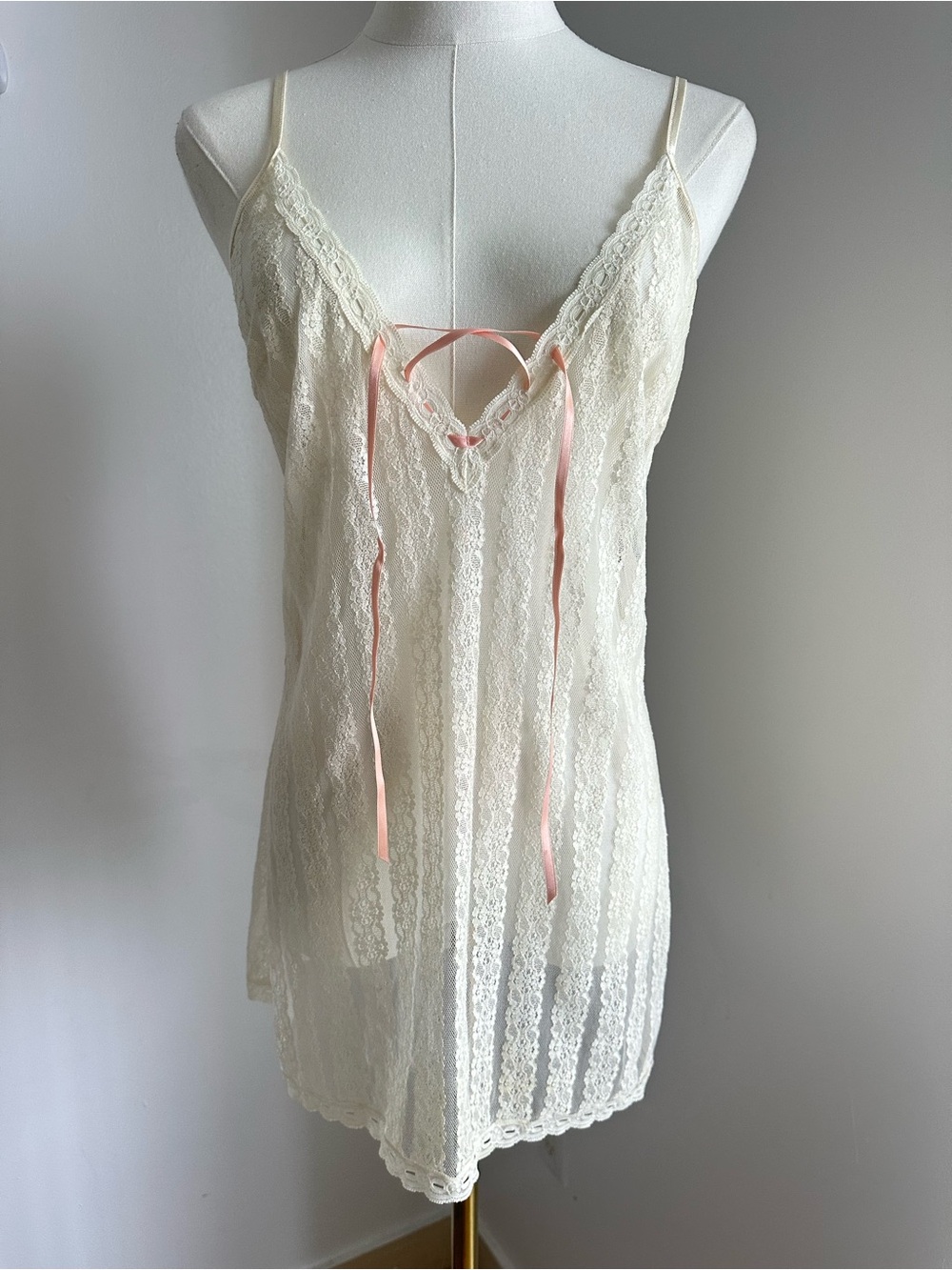 La Perla Lace Chemise Nightdress with Pink Ribbon Detail - Cream